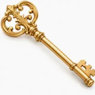 Ornate antique key — Eq9